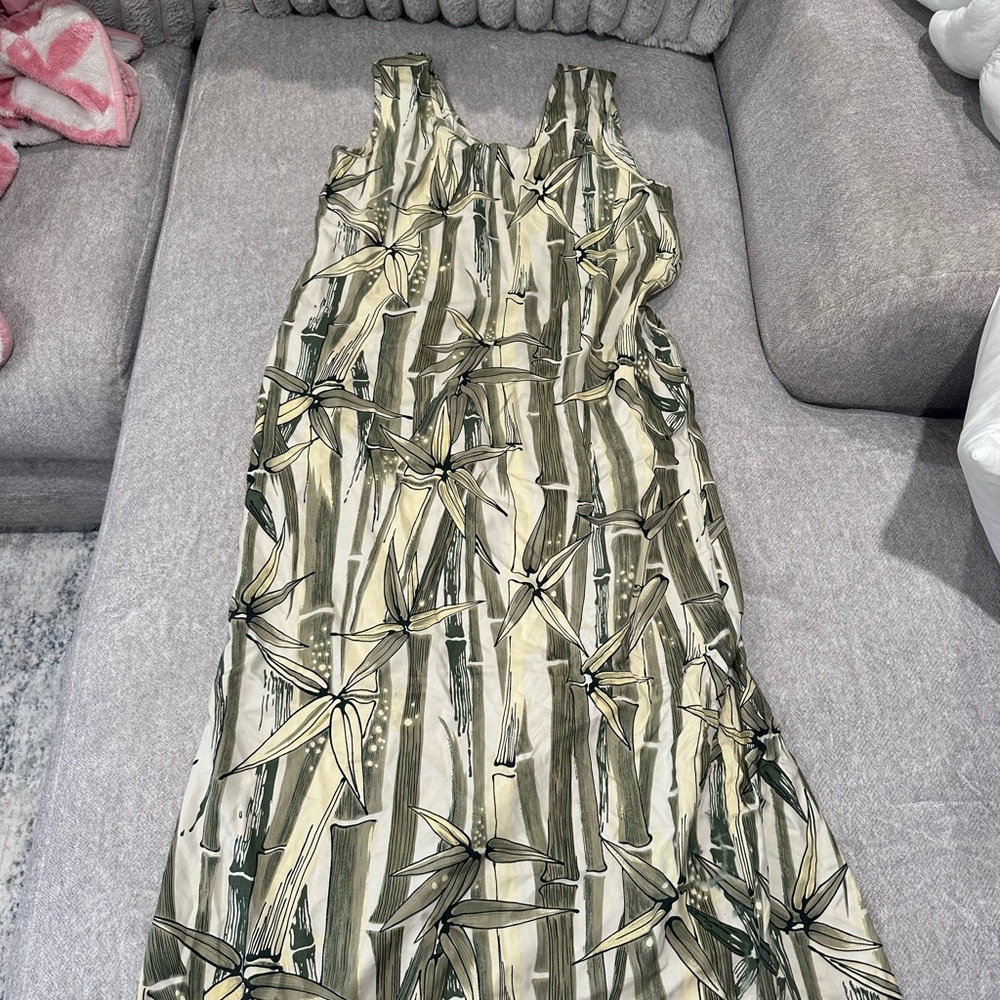 Tommy Bahama Green and Cream Bamboo Maxi Dress